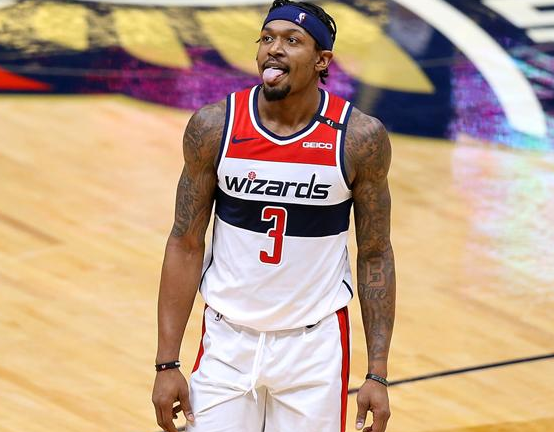 但脸上挂着 但脸上挂着